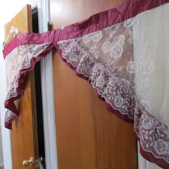 Swag Curtain Ivory Floral Lace with Burgundy 62 x 30 Beautiful! - Picture 2 of 16